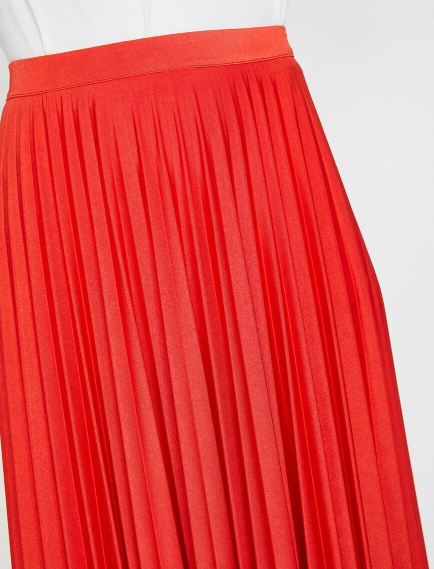 12112 Orange Pleated Midi Skirt