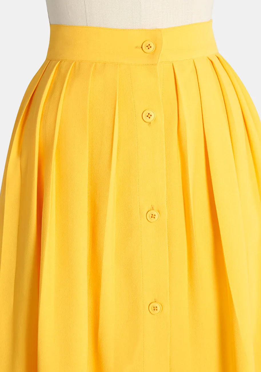 A Darling Disruption Pleated Swing Skirt