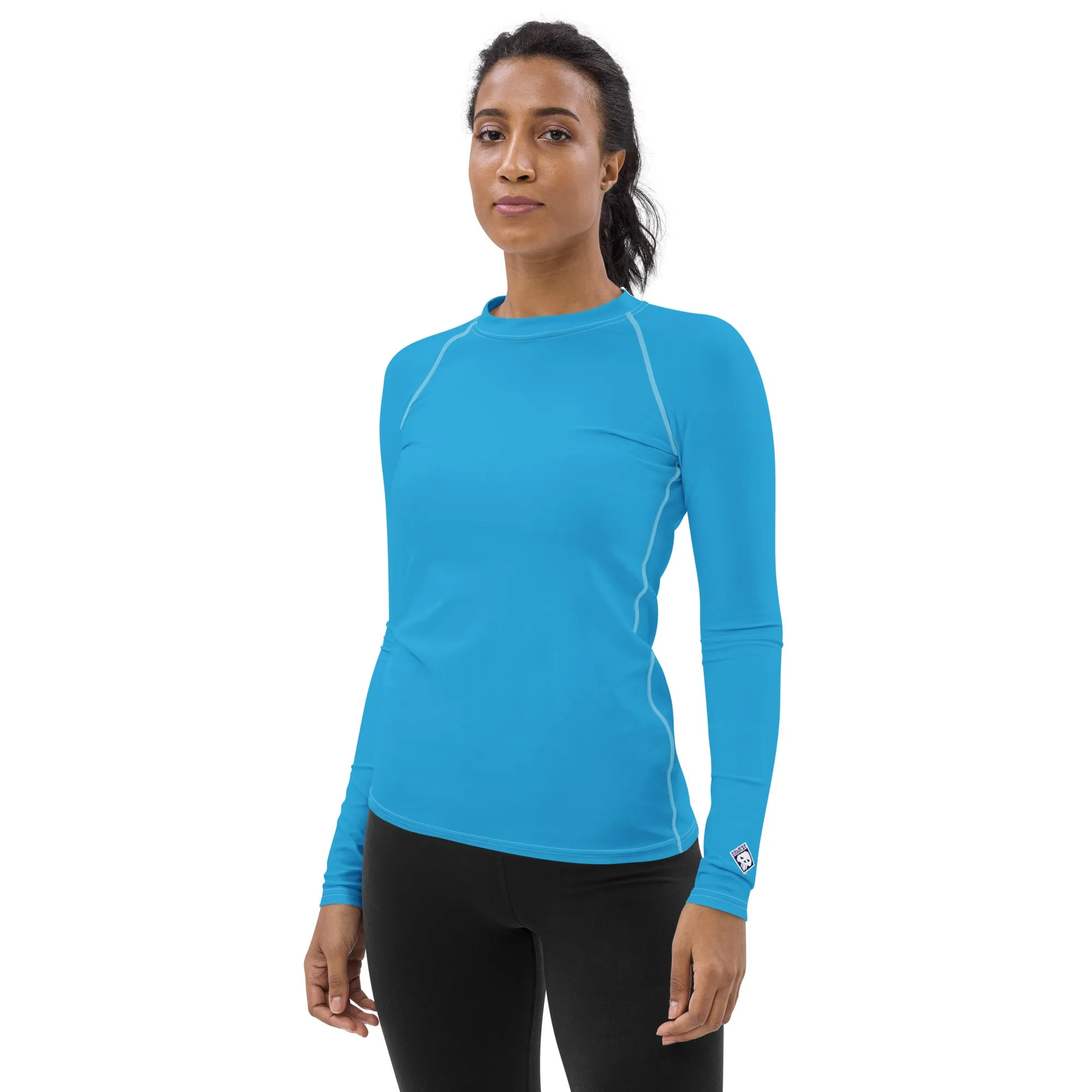 Chic Simplicity: Solid Color Long Sleeve Rash Guard for Women - Cyan