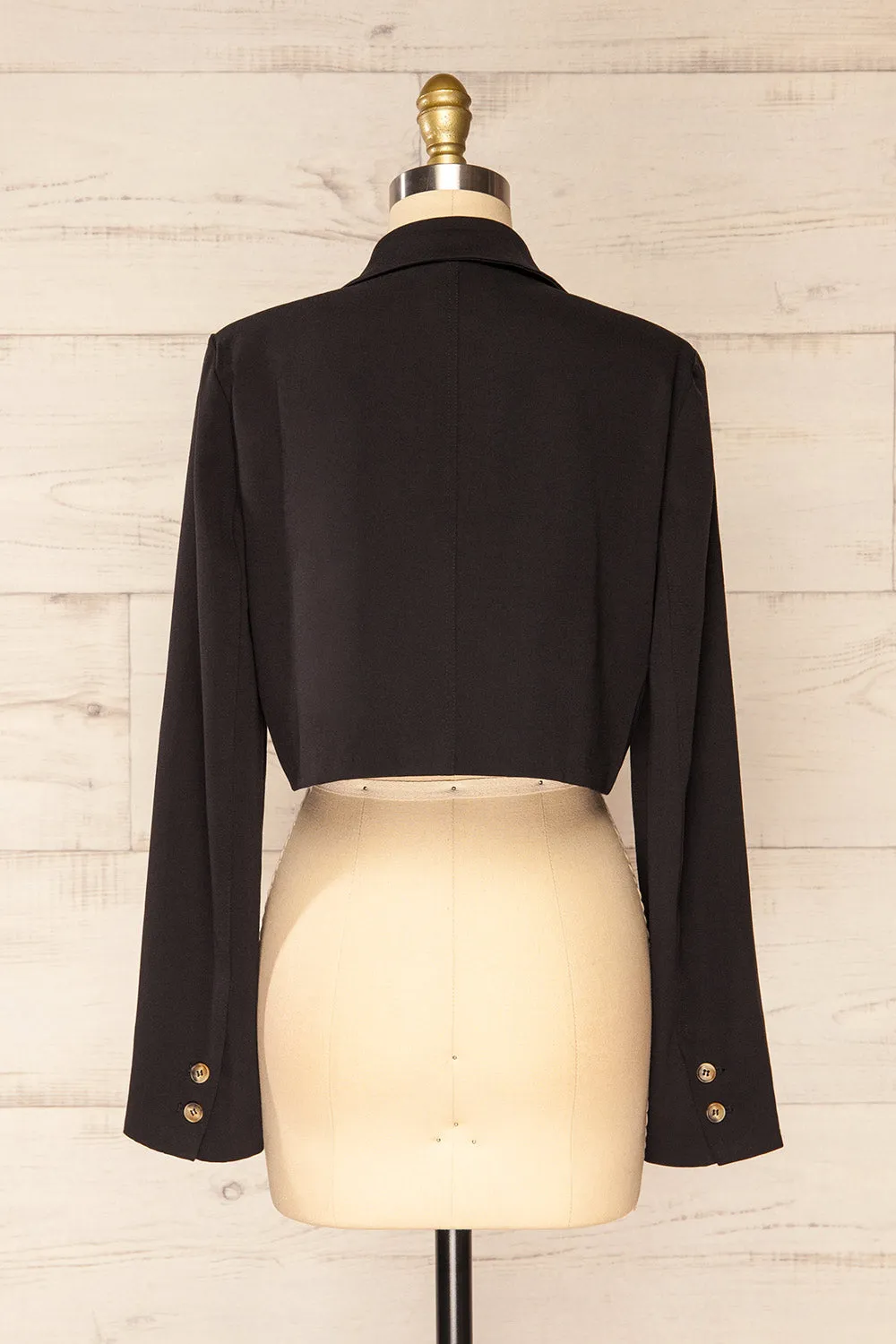 Chiclana | Cropped Black Blazer