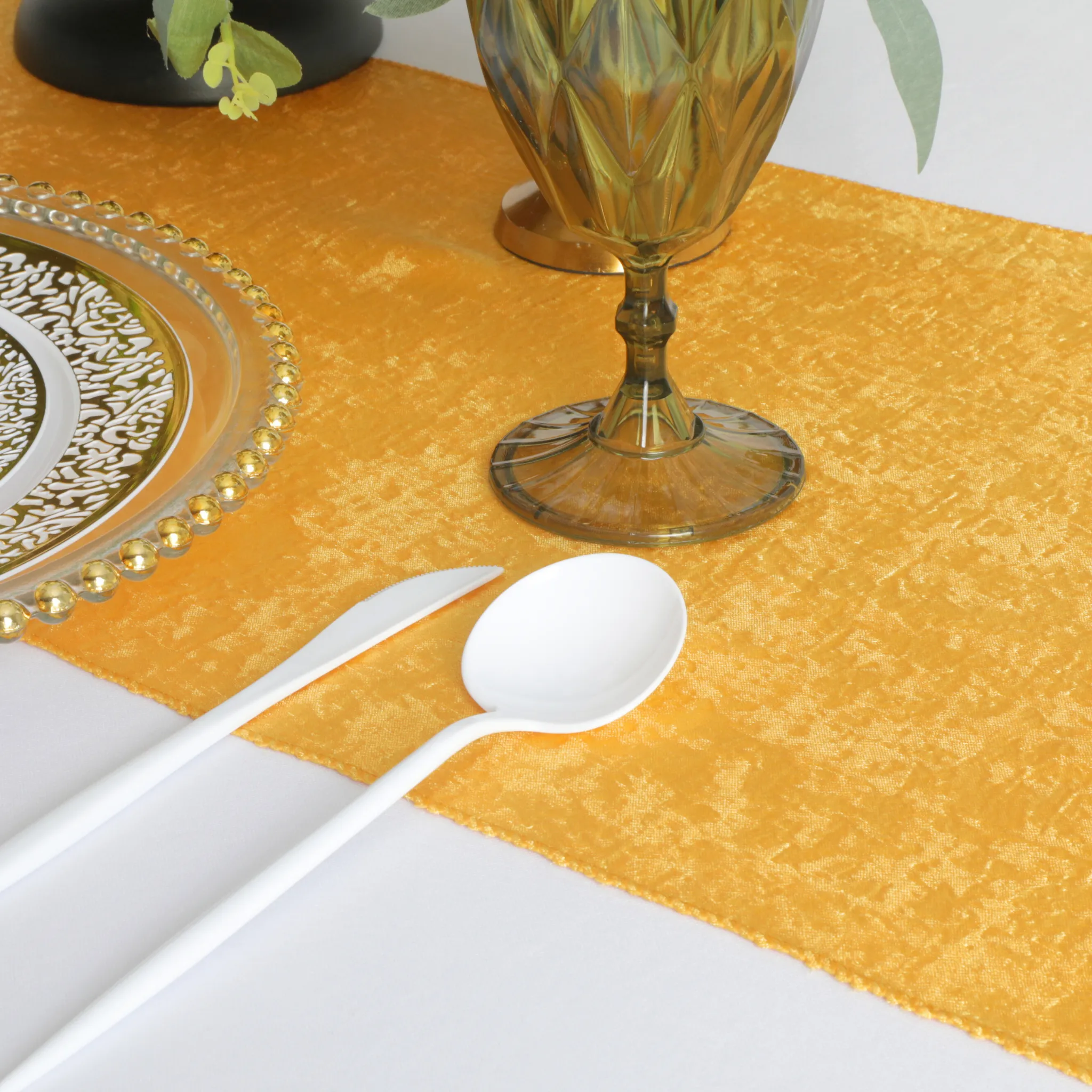 Crinkle Shimmer Table Runner - Gold