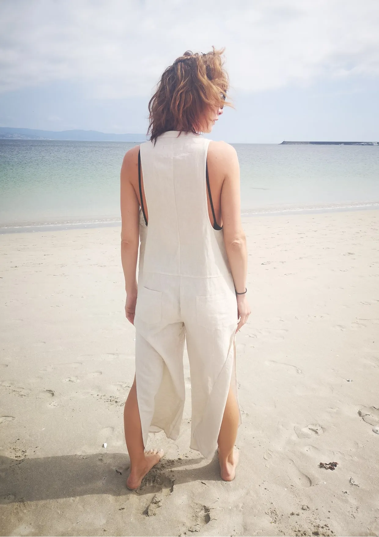 JUMPSUIT LONG SLEEVELESS SIDE SLOTS - NATURAL LINEN white