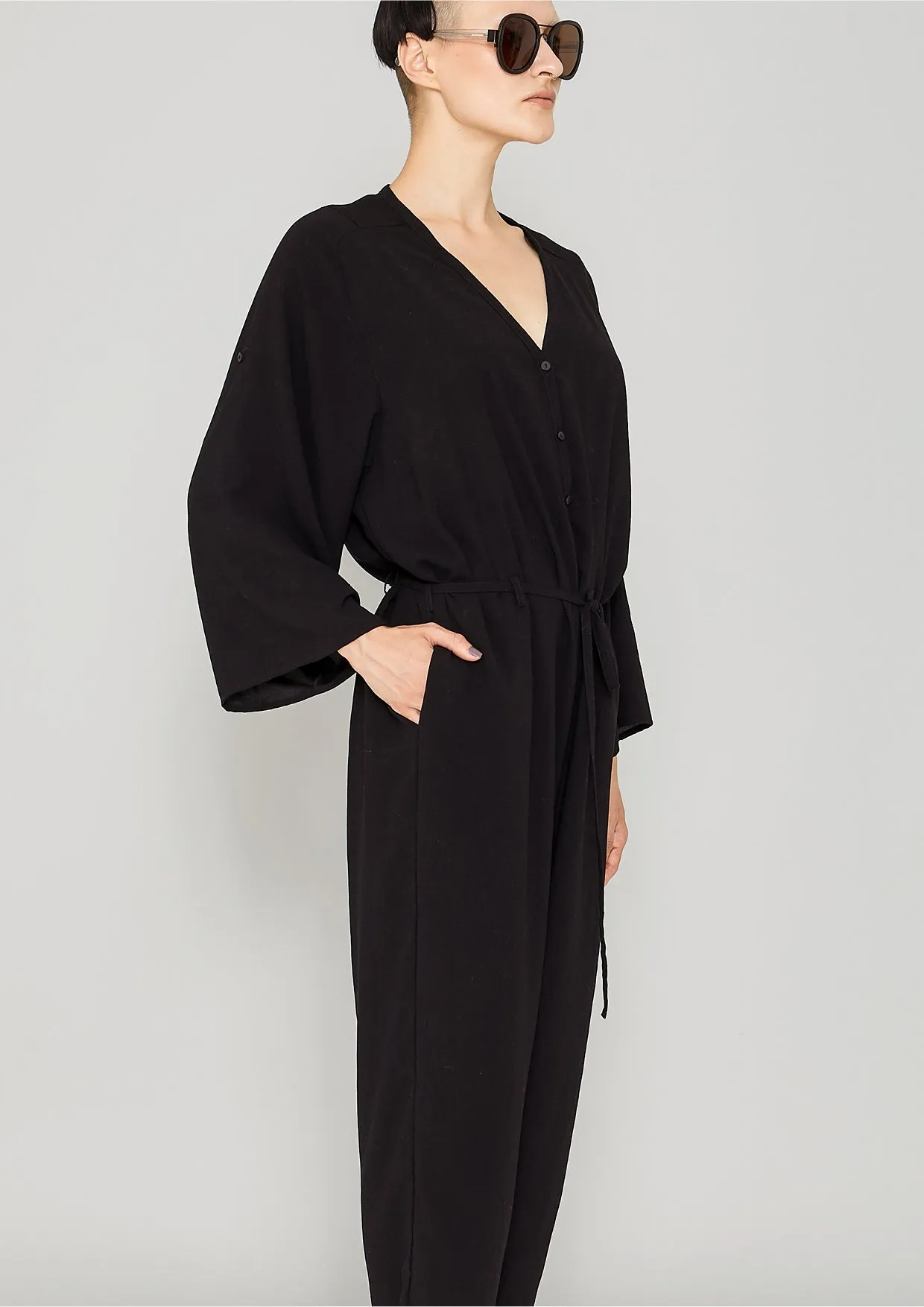 JUMPSUIT-LOOSE/BELT - black plain