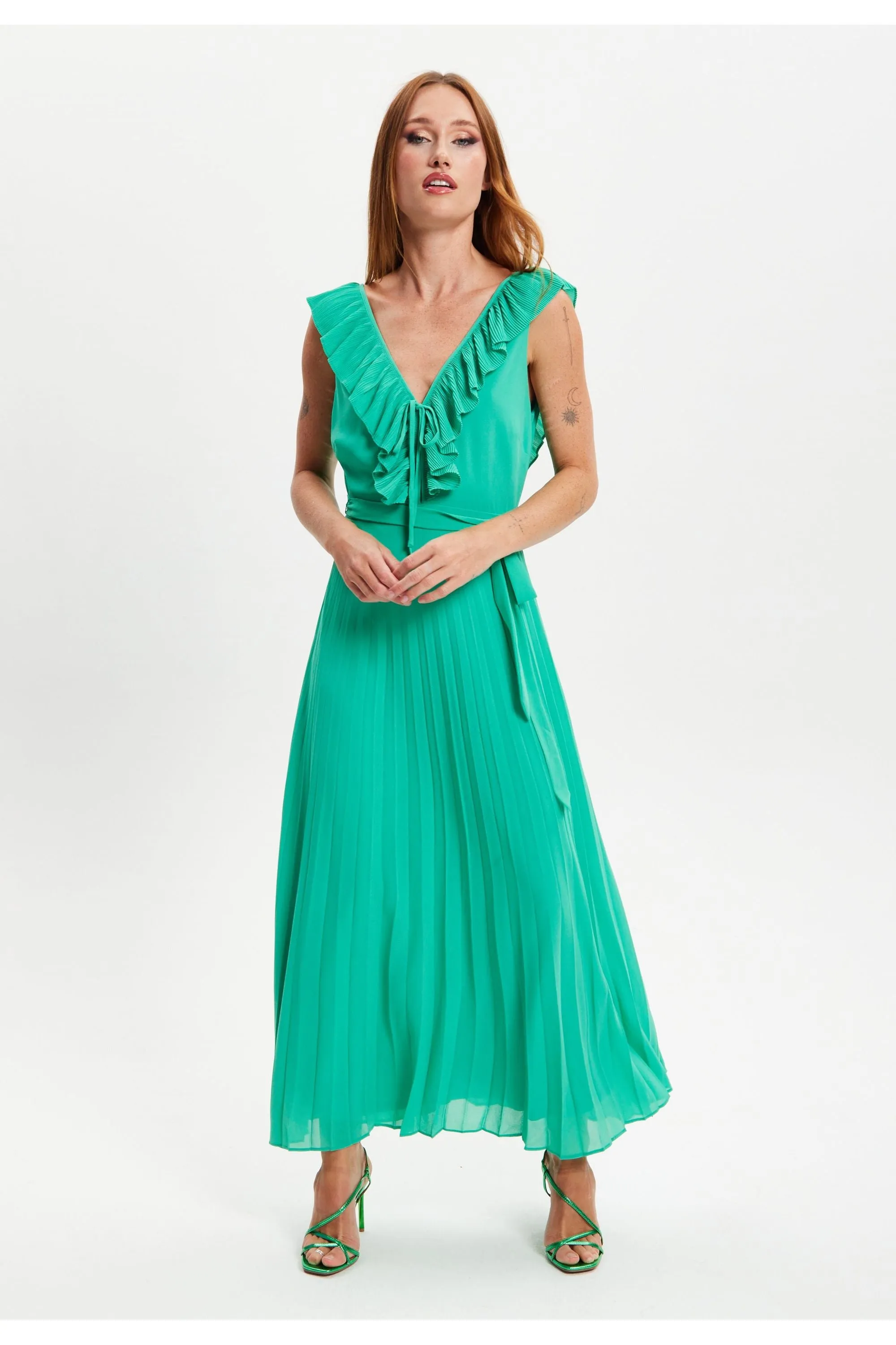 Liquorish Frilled V Neck Sleeveless Pleated Maxi Dress