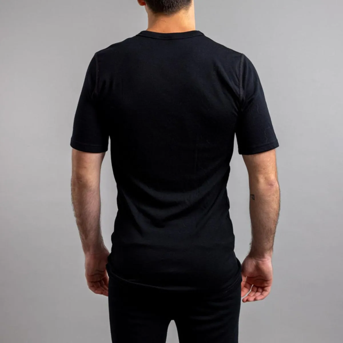 Merino Skins Unisex Short Sleeve Crew Neck - Black