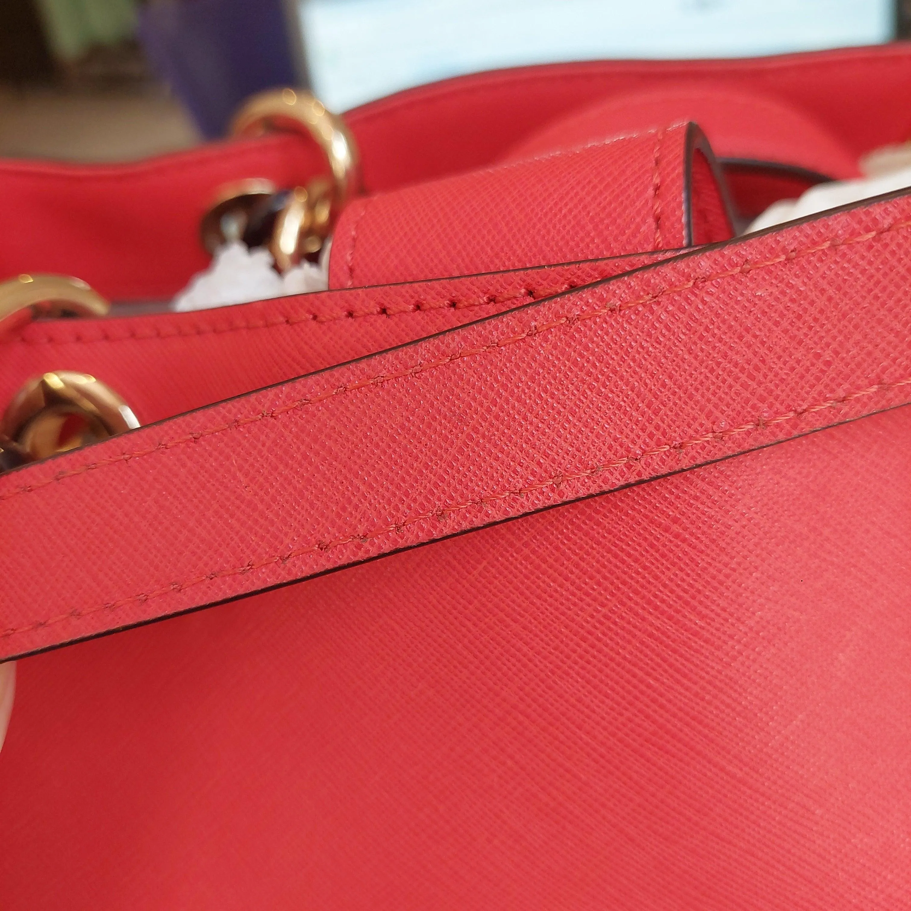 Pre-Loved Treasures - Michael Kors 'Cynthia' Coral Leather Satchel