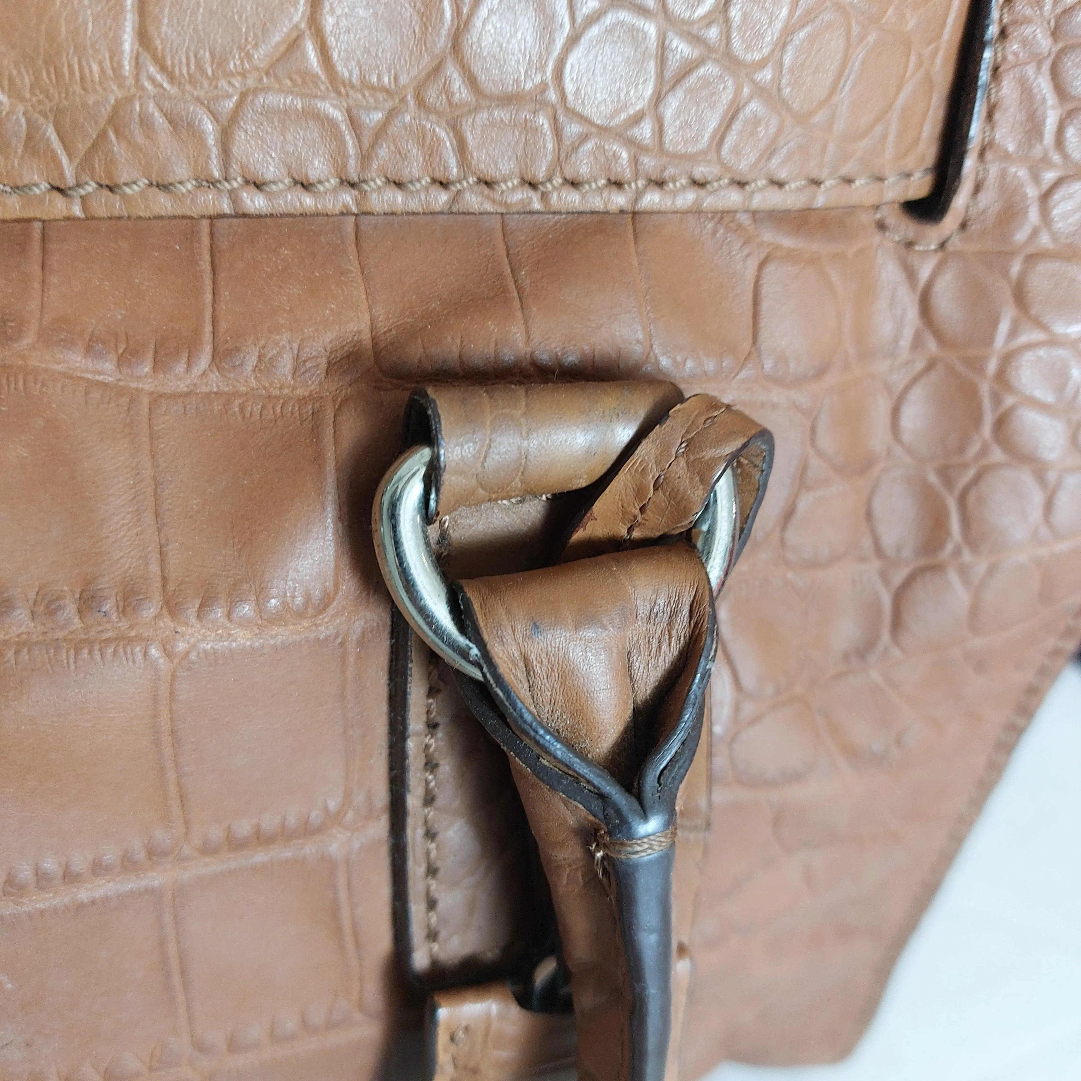 Pre-Loved Treasures - MIchael Kors Tan Leather Hamilton Lock Satchel