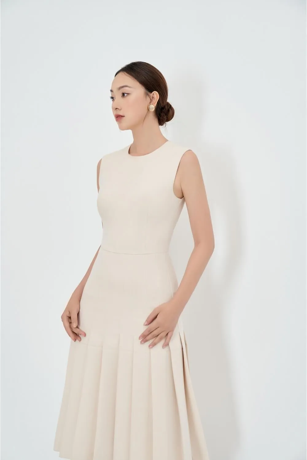 Regina Sleeveless Dress