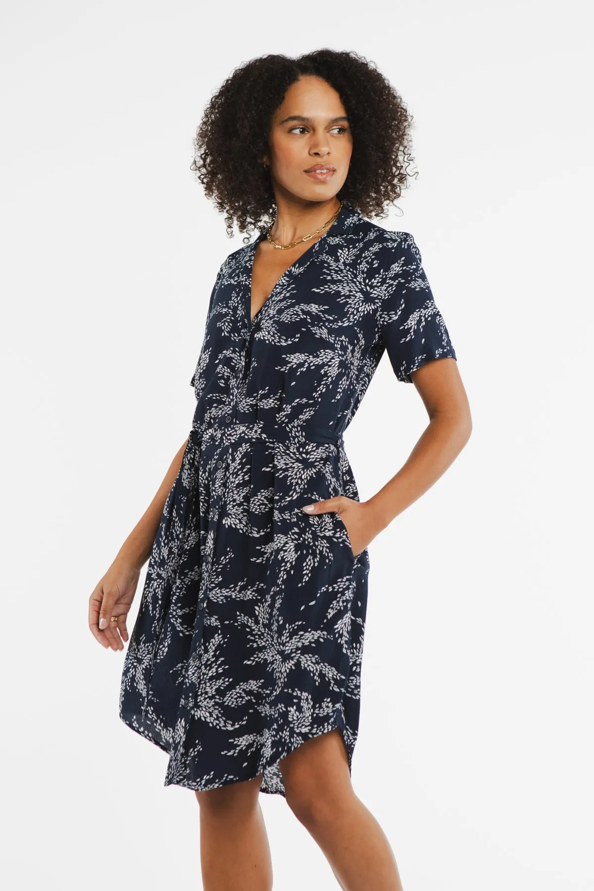 Sofia Shirt Dress / Navy Leaf