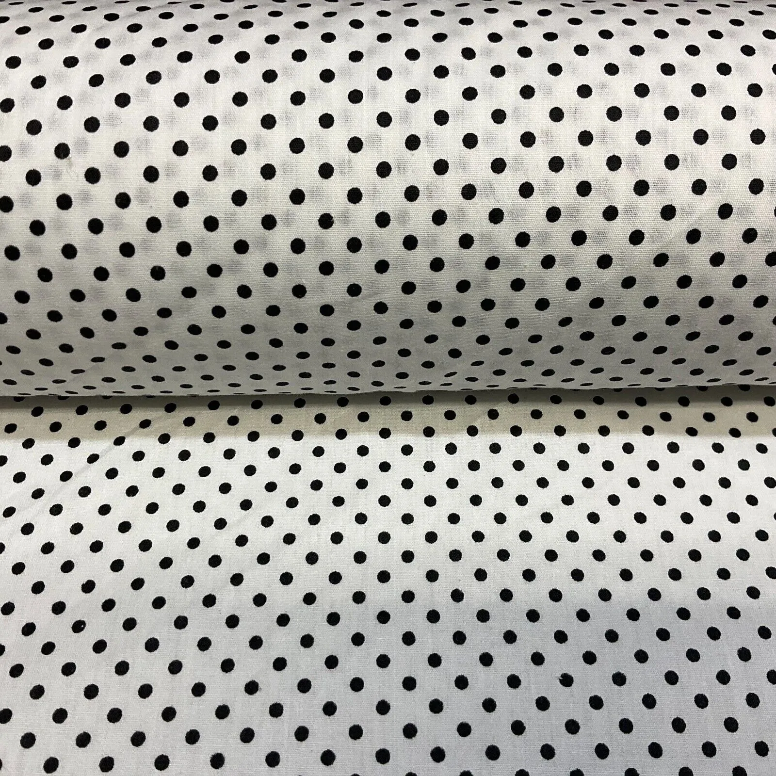 Soft Touch 100% Cotton 4mm pin Spot Dot printed dress fabric M1646