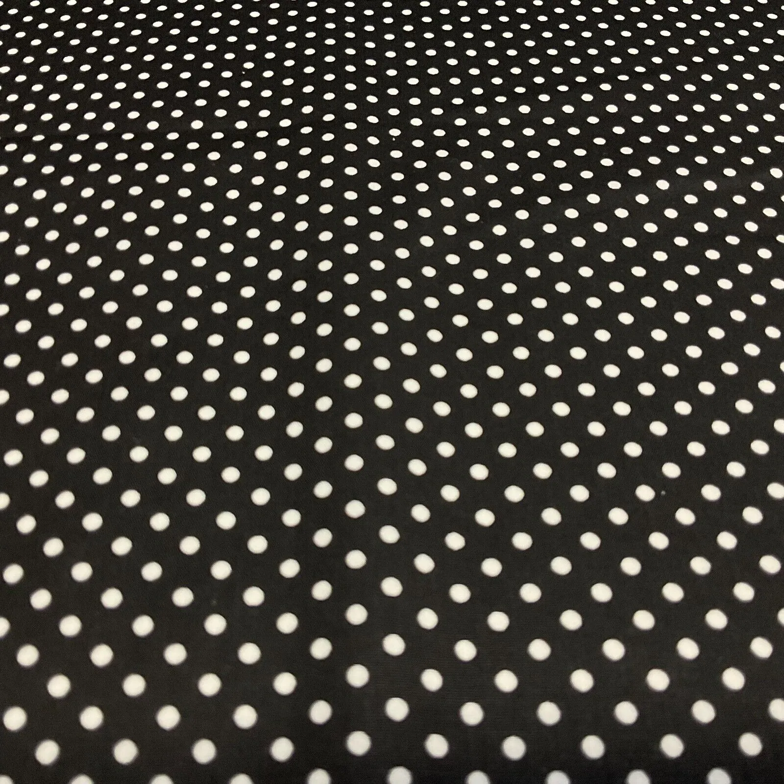 Soft Touch 100% Cotton 4mm pin Spot Dot printed dress fabric M1646