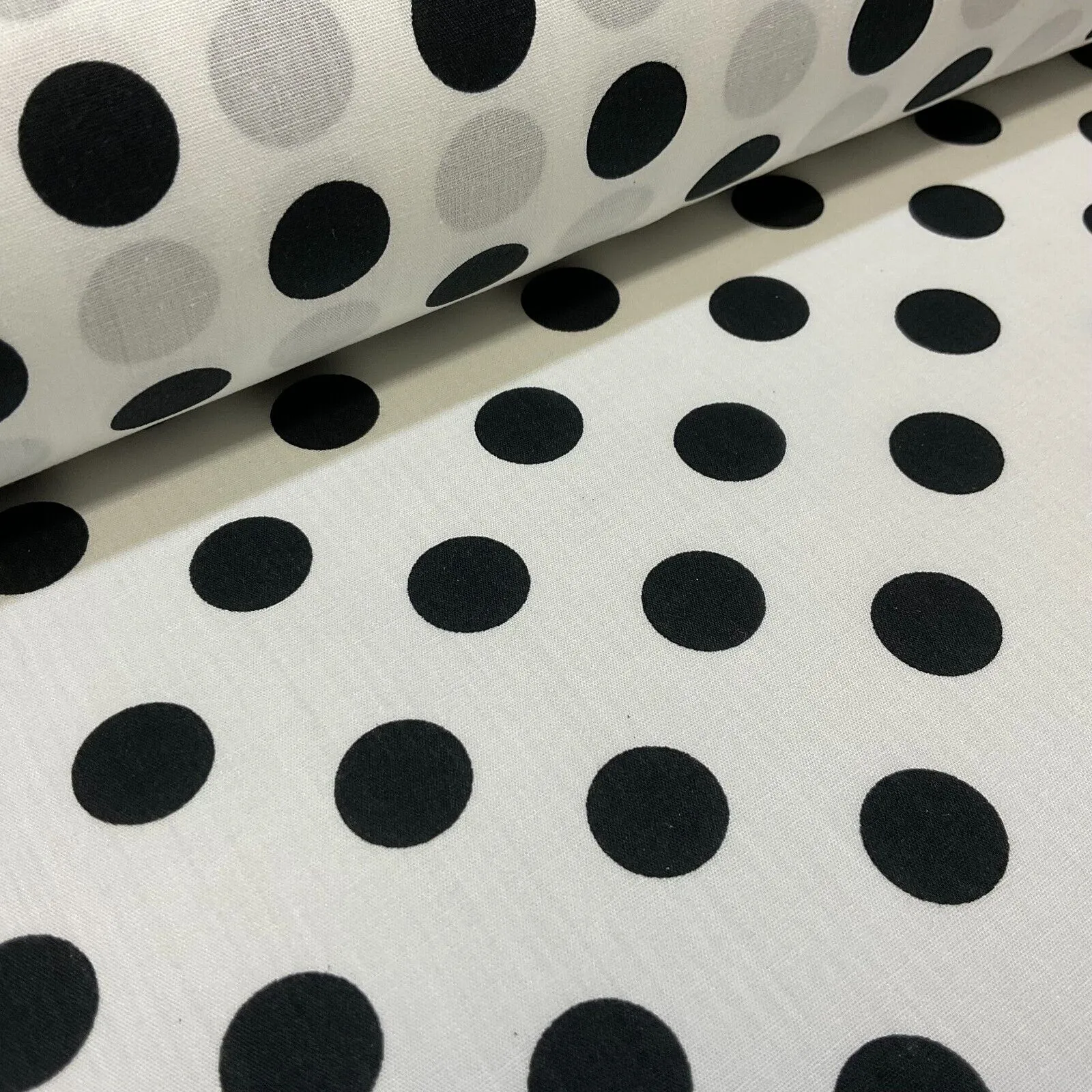 Soft Touch 100% Cotton Polka dot spot dotted printed dress fabric M1648