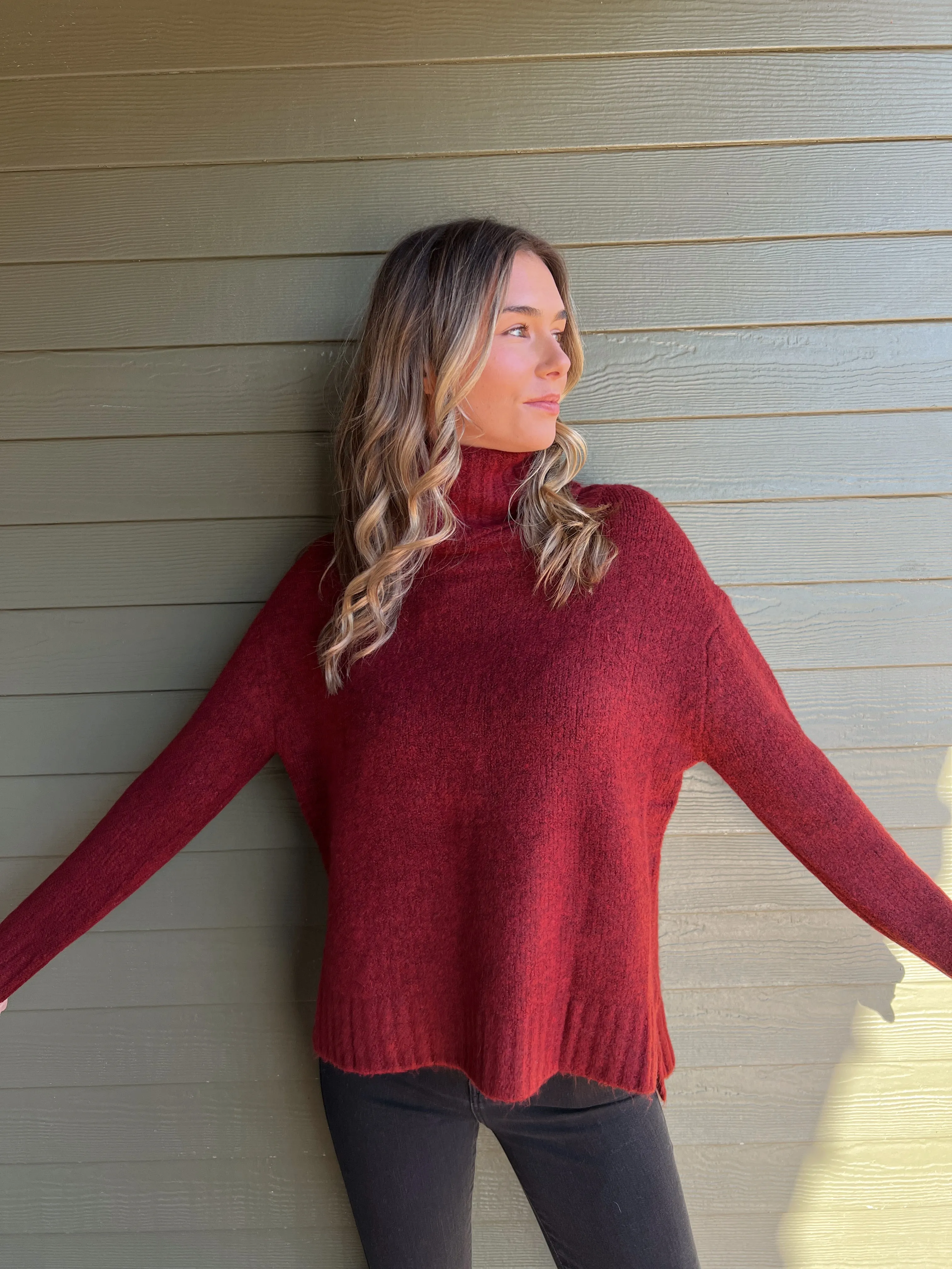 The Abigale Turtleneck Burgundy